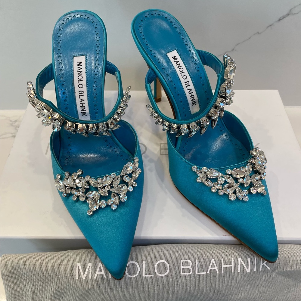 Manolo Blahnik Lurum Embellished Satin Mules 7 B/37 EU $1495